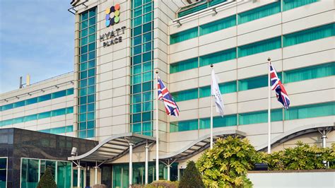 best hotel at heathrow airport.